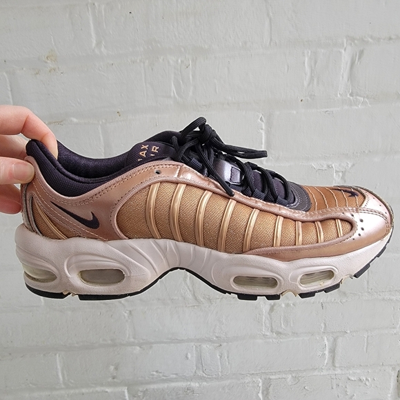 Nike Air Max Golden rose sparkle shoes size 10 - Picture 3 of 8